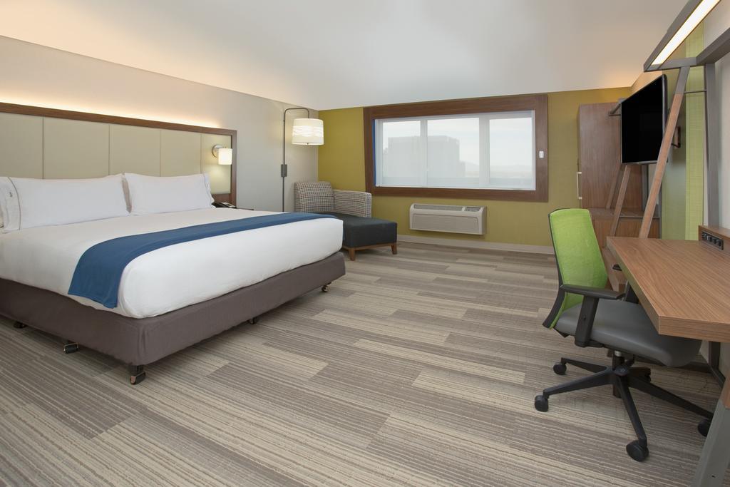 Holiday Inn Express & Suites Pahrump, An Ihg Hotel Room photo